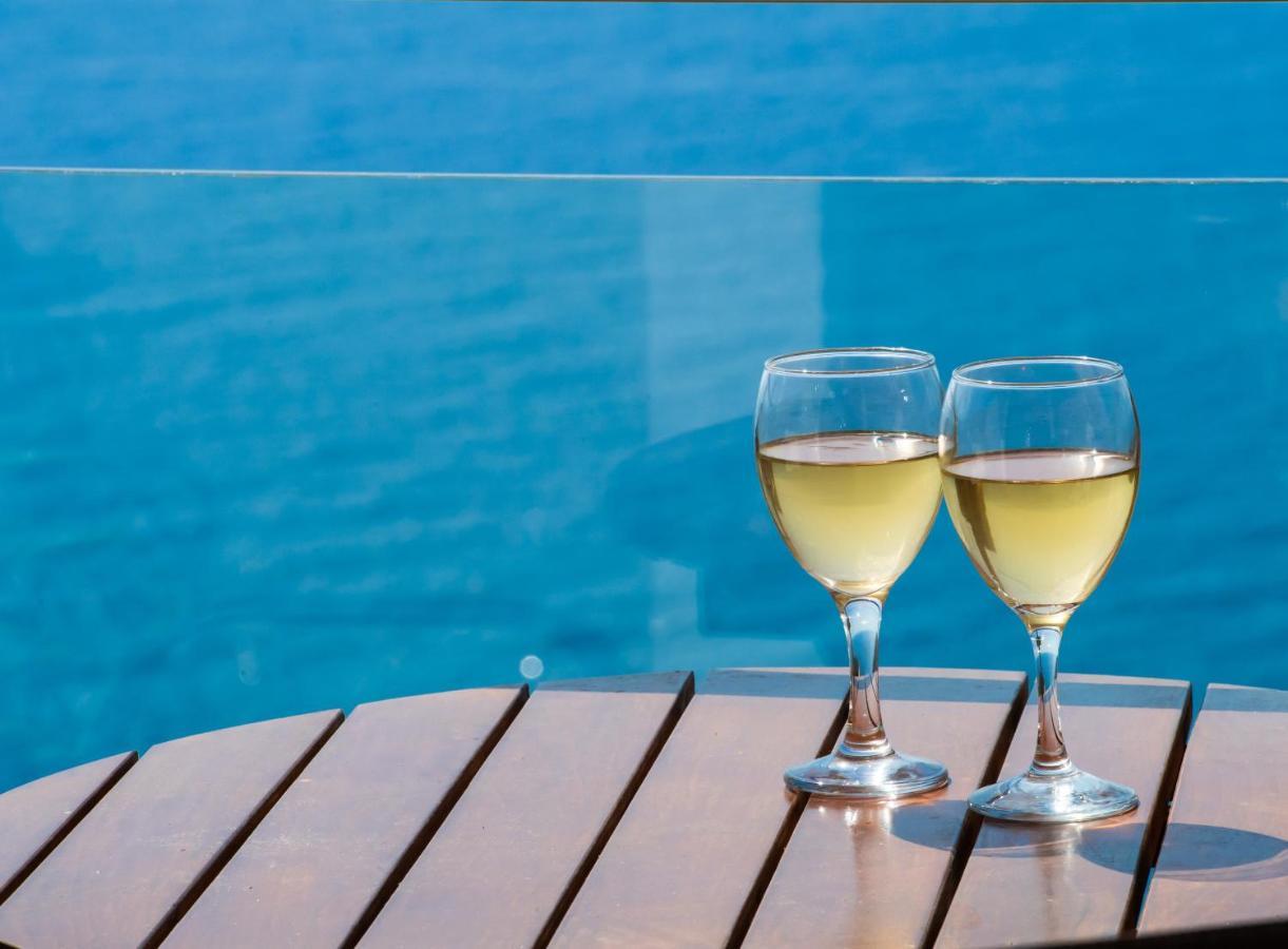 Melikiron Luxury Apartments Ayios Nikitas Bagian luar foto