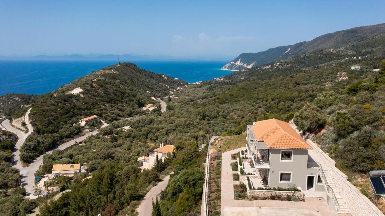 Melikiron Luxury Apartments Ayios Nikitas Bagian luar foto
