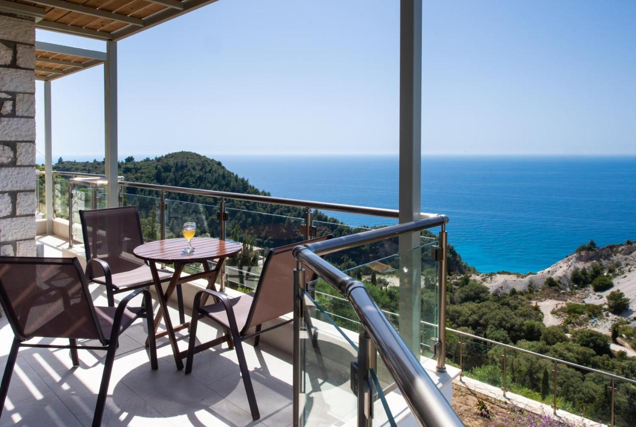 Melikiron Luxury Apartments Ayios Nikitas Bagian luar foto