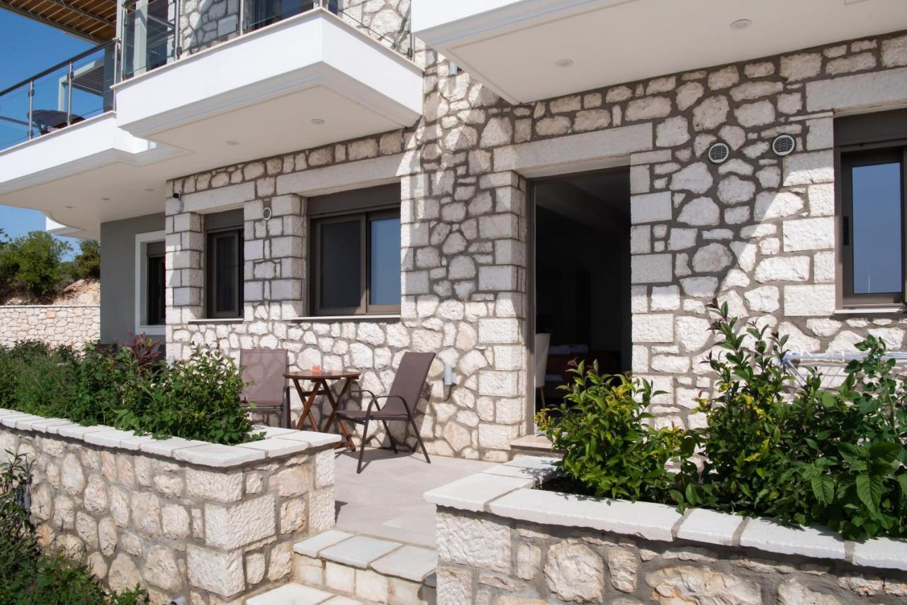 Melikiron Luxury Apartments Ayios Nikitas Bagian luar foto