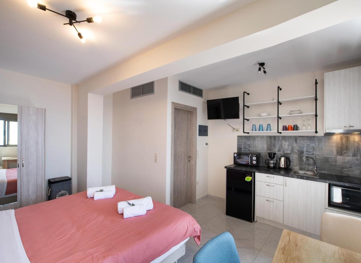 Melikiron Luxury Apartments Ayios Nikitas Bagian luar foto