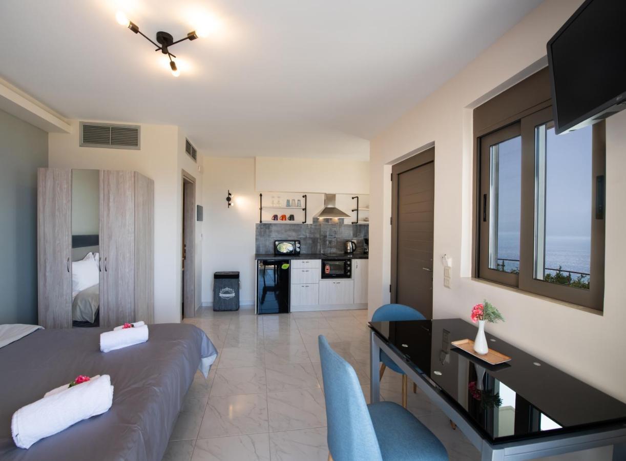 Melikiron Luxury Apartments Ayios Nikitas Bagian luar foto