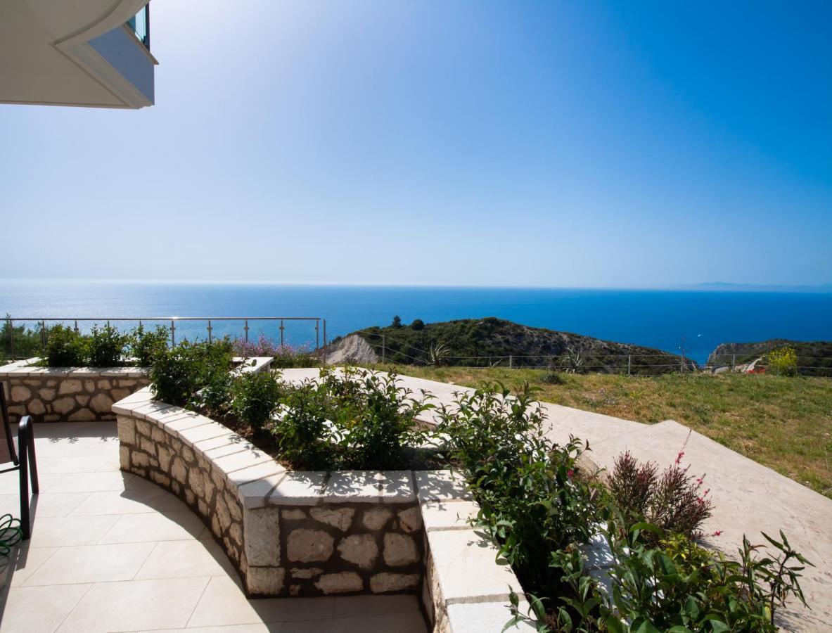 Melikiron Luxury Apartments Ayios Nikitas Bagian luar foto